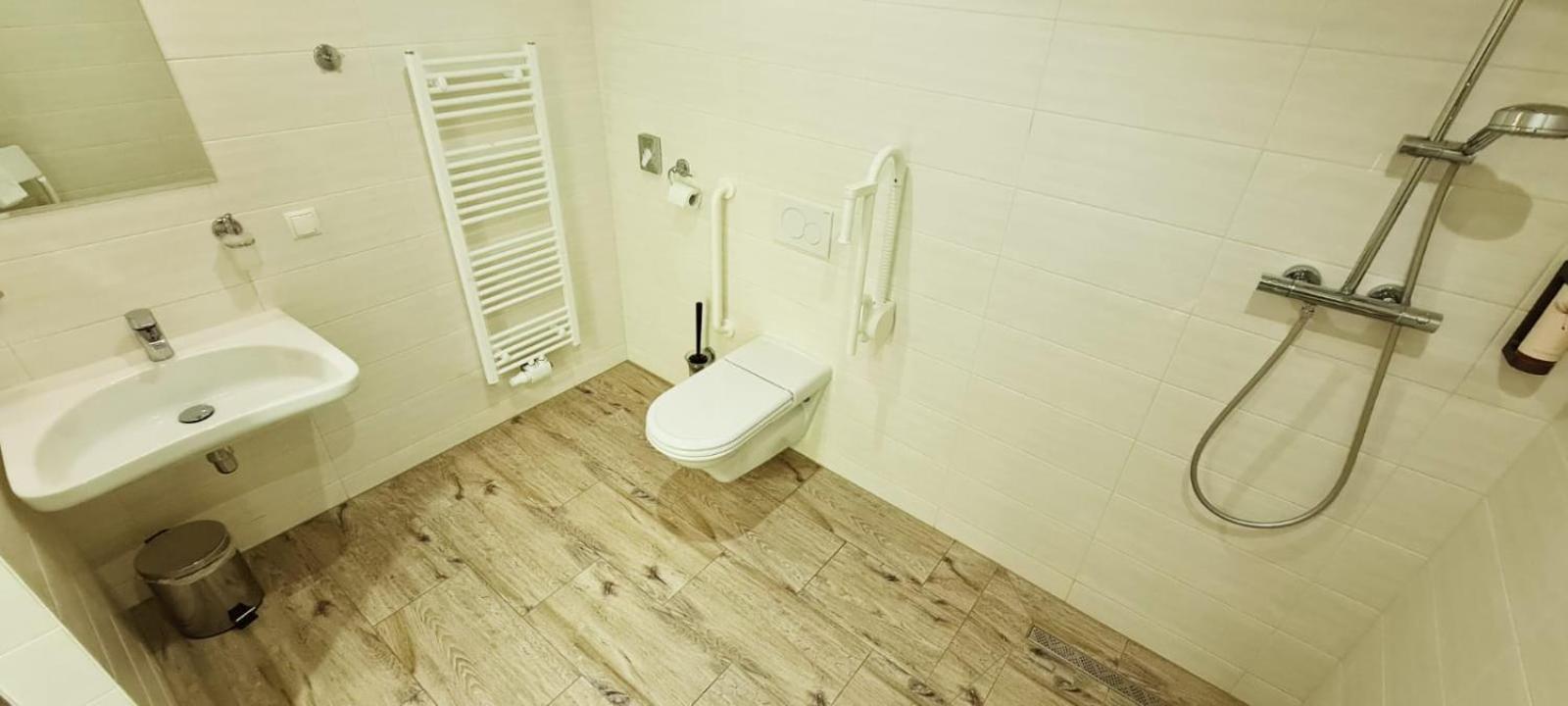 Kurhotel Renona Rehabilitation Semmering Δωμάτιο φωτογραφία