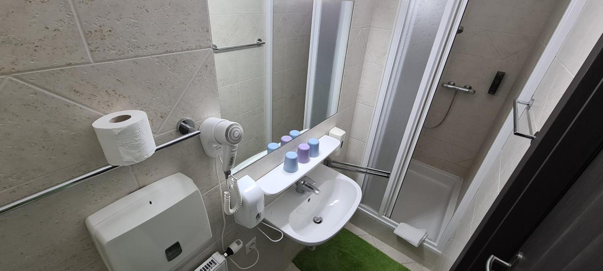 Kurhotel Renona Rehabilitation Semmering Δωμάτιο φωτογραφία